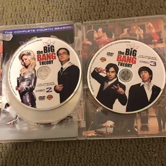 The Big Bang Theory - Season 4 DVD set - Picture 3 of 4